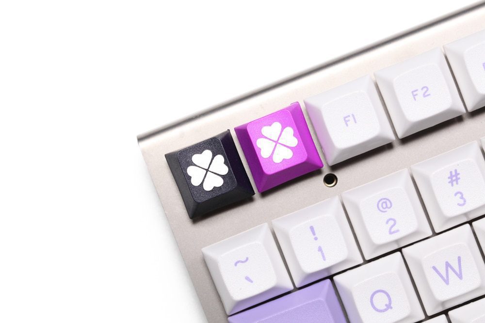 Novelty cherry profile dip dye sculpture pbt keycap Lucky clover for mechanical keyboard laser etched  r1 1x purple red blue