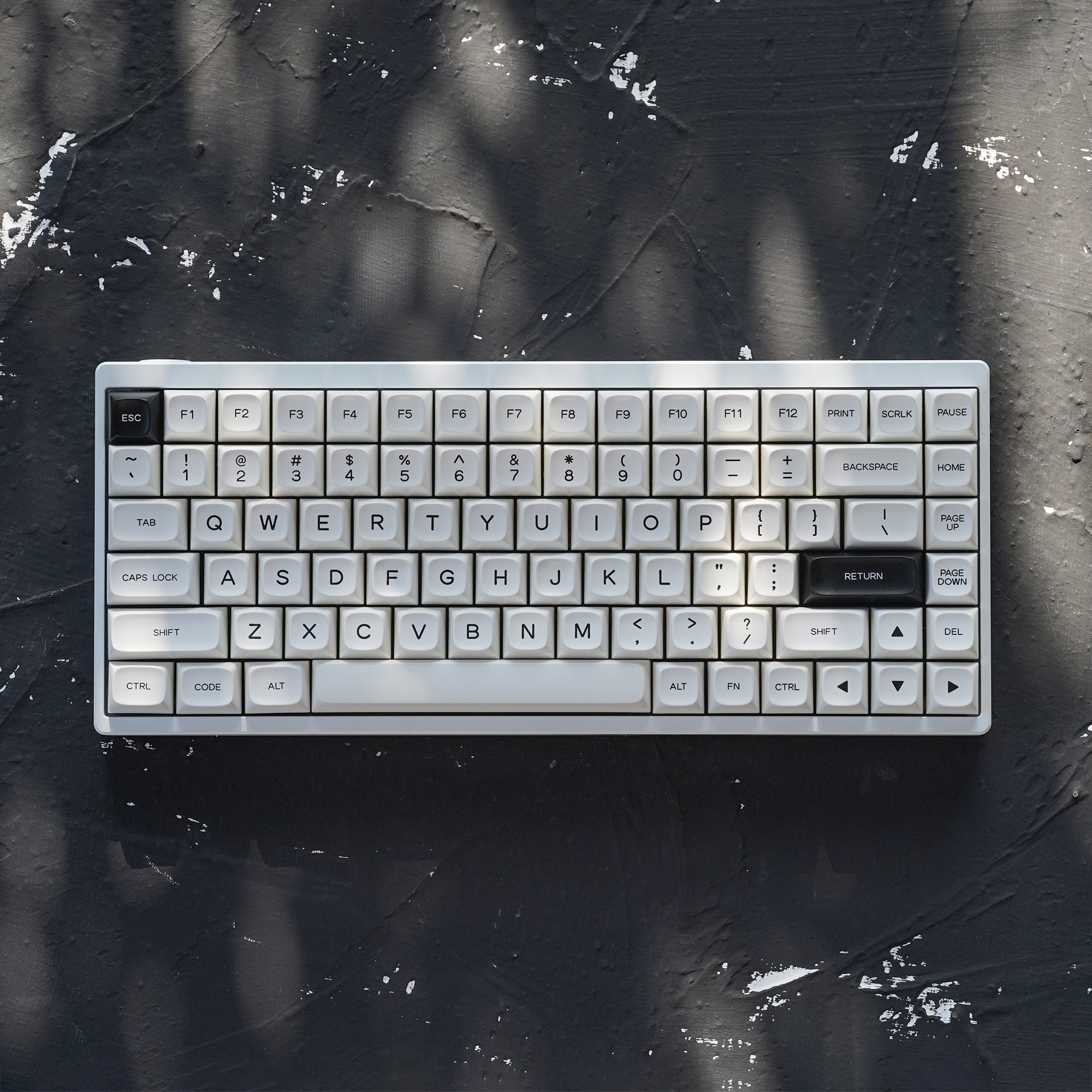 KBDfans PGA Profile Black And White Doubleshot Keycaps Set ABS Material Fit Cherry MX switches 61/63/67/68/84/87/104keys